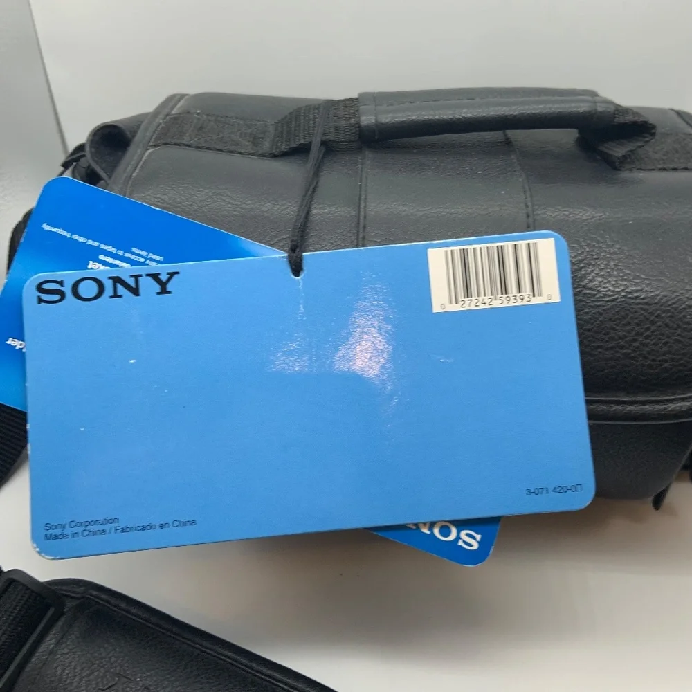 Sony HandyCam LCS-VA3 Leather Carrying Case Bag with Manuals and Extras